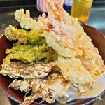 波路 - うちなー天ぷら盛り合わせ
