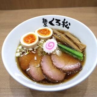 麺屋くろ松 - 料理写真:特製醤油
