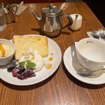 珈琲専門店 三十間 - 