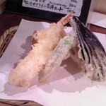 粗挽き蕎麦 トキ - 五種 天ぷら盛り合わせ アップ♪ｗ (海老 / オクラ / 舞茸 / 茄子 / 竹輪)