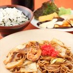 お好み焼き タンポポ - ミックス焼そばセット