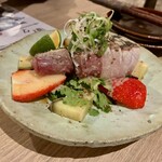 蔵々 - 寒鰤の塩たたきと春菊の胡麻サラダ♡