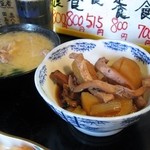 小鉢とアラの味噌汁（お造り定食）