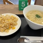ミスタードーナツ - 料理写真:汁そば と たまごチャーハンハーフ