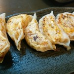 山賊 - カルボナーラ餃子