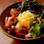 千鶏の温玉とり丼