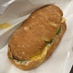 カフェ・ド・クリエ グラン - 料理写真:燻しベーコンとチェダーフォカッチャ