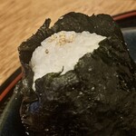 御結び ていねい - ていねいのひと雫(塩むすび)(\250)