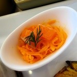 リコプラス - にんじんピクルスとスモークサーモン