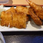 味食道　引田屋 - 料理写真:ミックスフライ