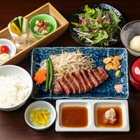 料理メニュー : 鉄板 BANANA STEAK （バナナステーキ） - 渋谷