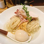 츠쿠바라멘 오니모노가타리 - 차슈 종류도 맛있습니다.