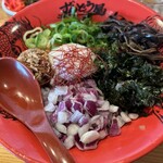 ラー麺 ずんどう屋 - 料理写真:まぜそば＋大盛り＋きくらげ
980円＋無料＋110円