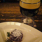 ブルドッグ 銀座 クラフトビール World Beer Pub＆Foods - チョコレートスタウトとフォンダンショコラ