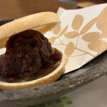 白玉っ子 - 上品なあんことパリパリもなか