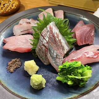 酒場 16番 - 料理写真: