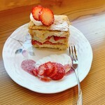 カフェ 楽香 - 料理写真:いちごミルフィーユ