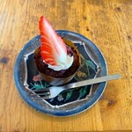 にこぱん - いちごとカカオの米粉マフィン