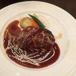 Bistro Roven - ハンバーグデミグラスソース