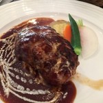 Bistro Roven - ハンバーグデミグラスソース