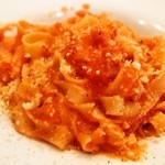 トラットリア チェーロ - パスタランチ（ベーコンとリコッタチーズのピリ辛トマトソース（手打））