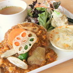 Time - ”キーマカレープレート”（ミニグラタン、サラダ、お惣菜、スープ）白米or玄米。リピーターさんに人気の料理たちをプレートに♪