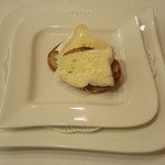 レストラン　エスカリエ - フランスのカマンベールと自家製パン