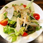 鉄板&BAR べいす - 野菜サラダ