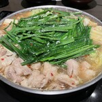 博多もつ鍋 やま中 - 牛もつ鍋　みそ味