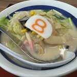 8番らーめん - 料理写真: