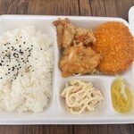 アゲラー本舗 からあげ屋 - 料理写真:唐コロ弁当