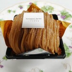 カズノリ イケダ アンディヴィデュエル エスパル仙台店 - モンブラン　利平　990円　コレは美味しい！！感動！！