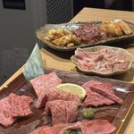 YAKINIKUEN 忍鬨 大阪梅田店 - 