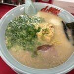 ラーメン山岡家 - 料理写真:プレミアム塩とんこつ中盛