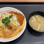 松屋 - 料理写真:かつ丼¥640