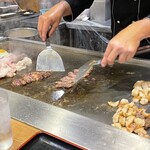 鉄板焼天神ホルモン - 天神ホルモン