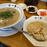 博多豚骨 一歩 - 焼きめしセット（らーめん+焼きめし）¥1,200
