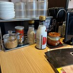 丸源ラーメン - 調味料達