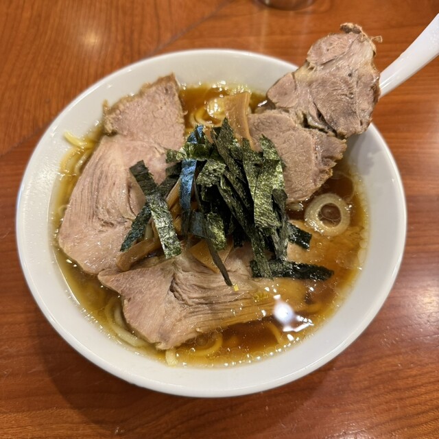 らぁめん 満来 （まんらい） - 新宿西口/ラーメン | 食べログ