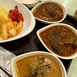 カレースタンド PLUCK_1