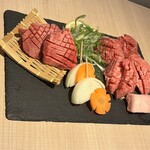 YAKINIKU BAR TAMURA - 