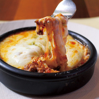 Lasagna made with plenty of mozzarella cheese
