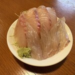 酒処 かね吟 - スズキ刺身