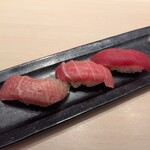 江戸湾直送 回転 東京すし街道by ITAMAE SUSHI - 天然本まぐろ３貫セット