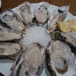 ナゴヤ オイスターバー - 北海道、兵庫、九州の生牡蠣