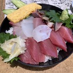 舌笑屋 - バラエティー丼