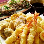 焼き鳥と鮮魚 八八 - 