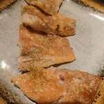 個室居酒屋 泳ぎイカ×もつ鍋 九州料理 弁慶 - 