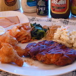 BOB'S BAR-B-QUE - 盛りつけてみる。kimcheeとnamulは別の店のです