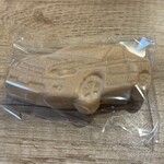 伊勢屋 - スバル最中